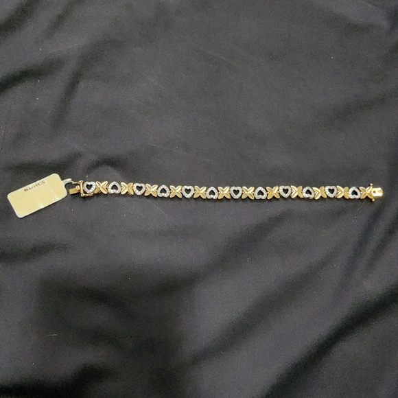 Gold on sterling silver heart and flower with white gemstone bracelet - Picture 3 of 3